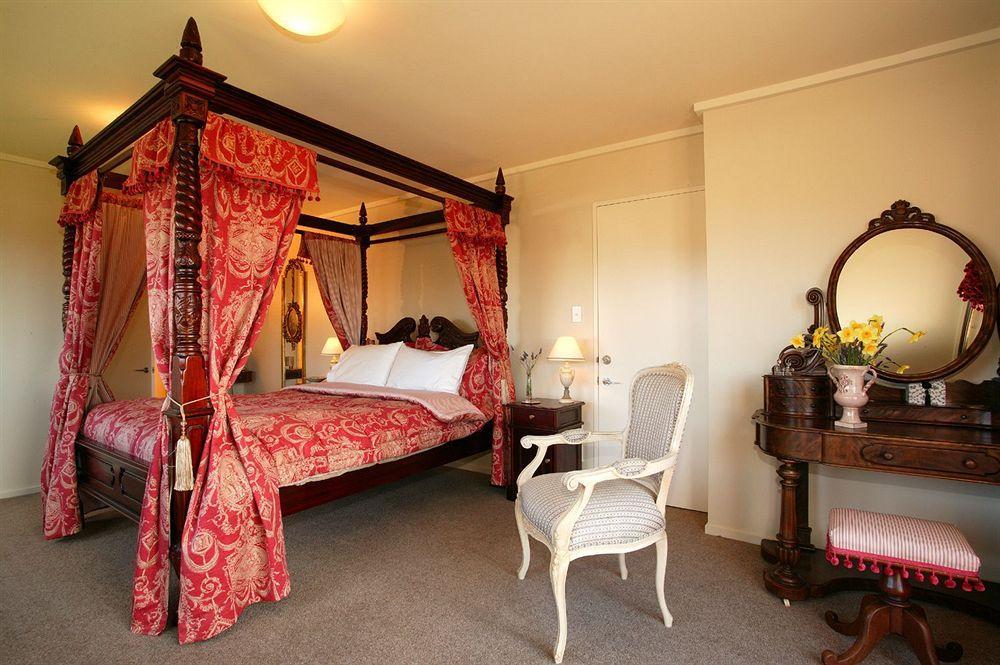 Tudor Manor Bed & Breakfast Bed and Breakfast Paraparaumu Buitenkant foto