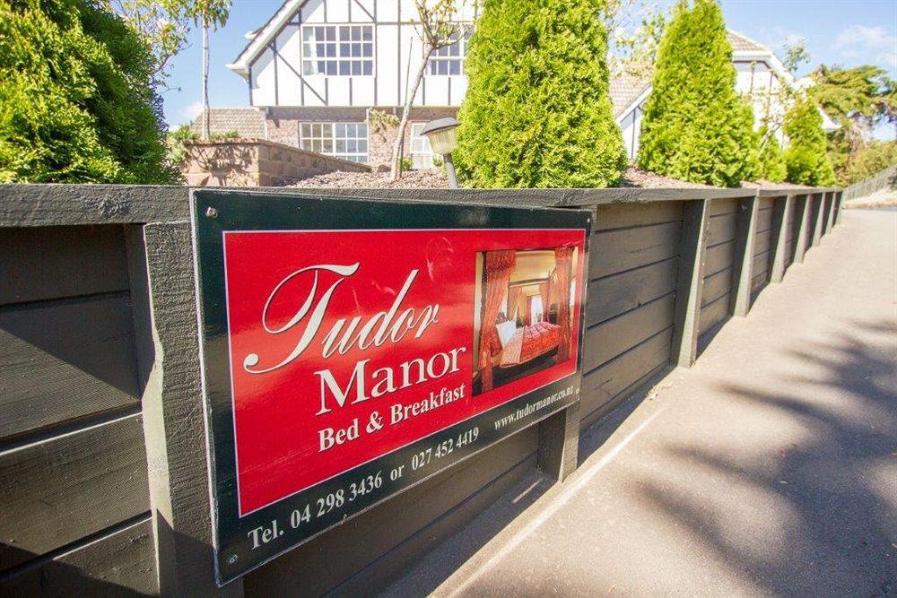 Tudor Manor Bed & Breakfast Bed and Breakfast Paraparaumu Buitenkant foto