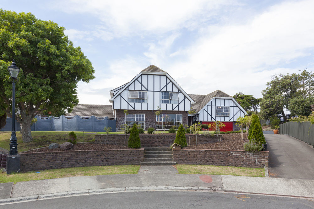 Tudor Manor Bed & Breakfast Bed and Breakfast Paraparaumu Buitenkant foto